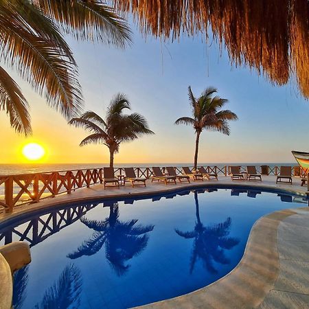 Mancora Beach Hotel (Adults Only) Экстерьер фото