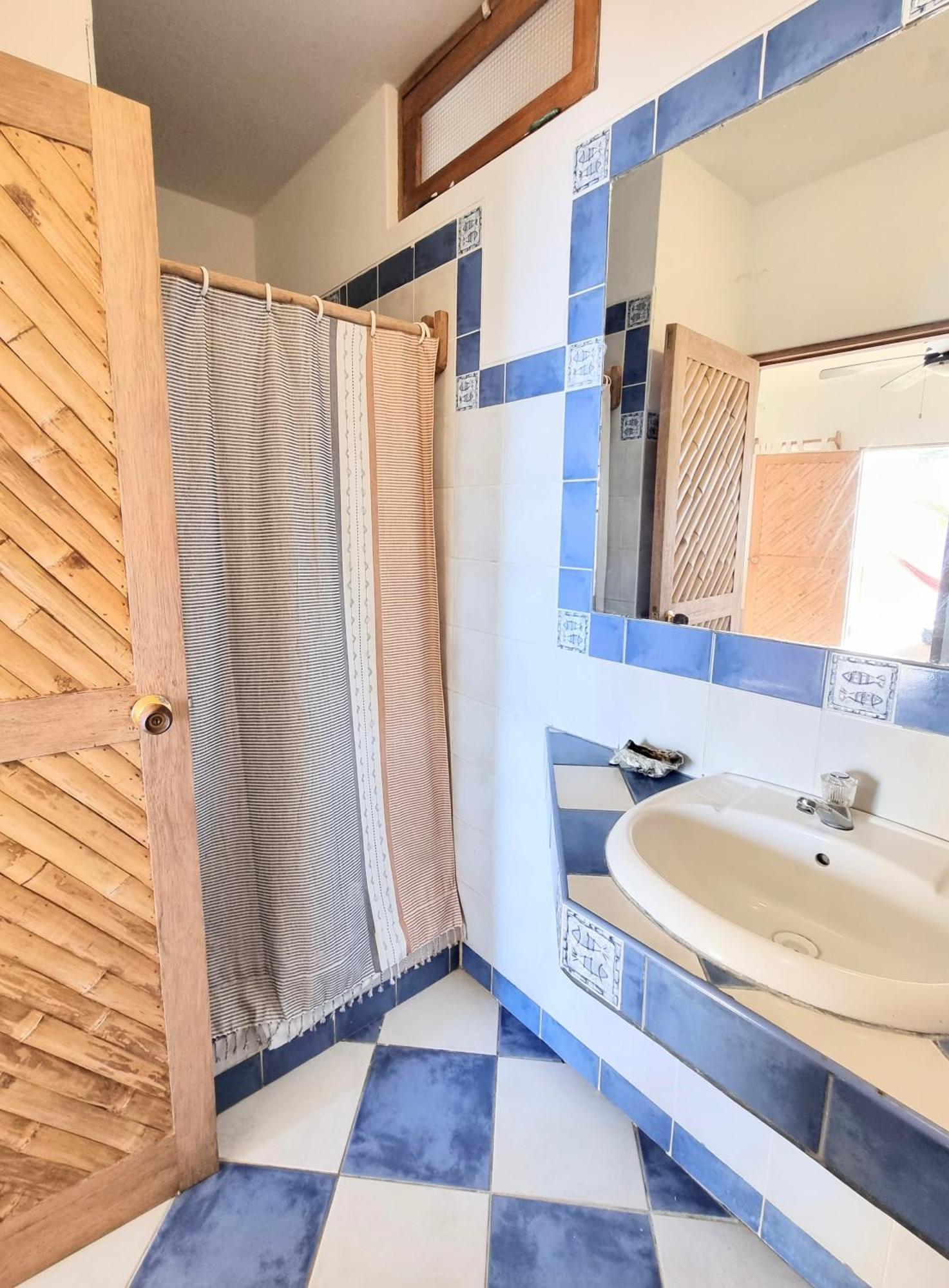 Mancora Beach Hotel (Adults Only) Экстерьер фото