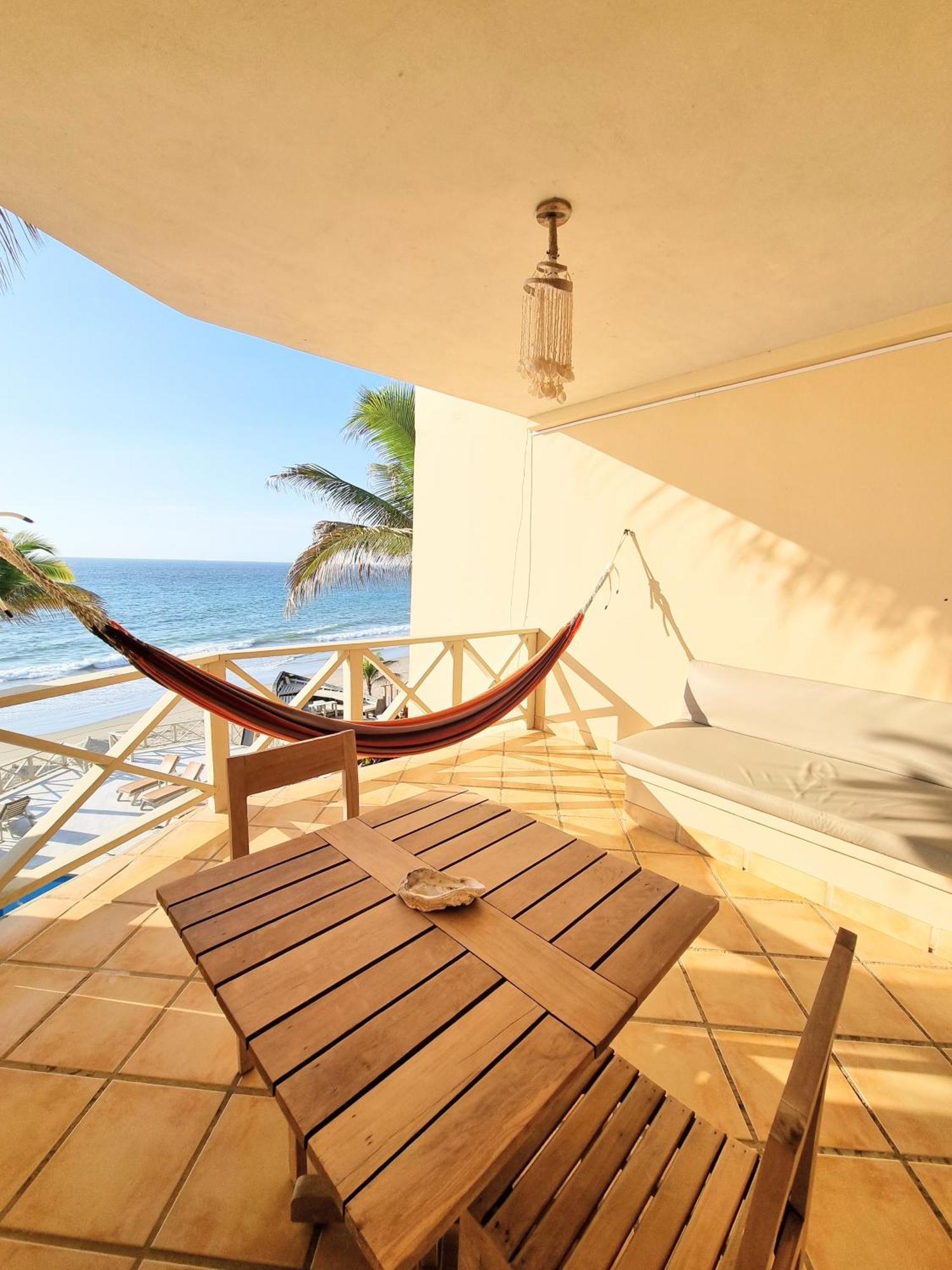 Mancora Beach Hotel (Adults Only) Экстерьер фото